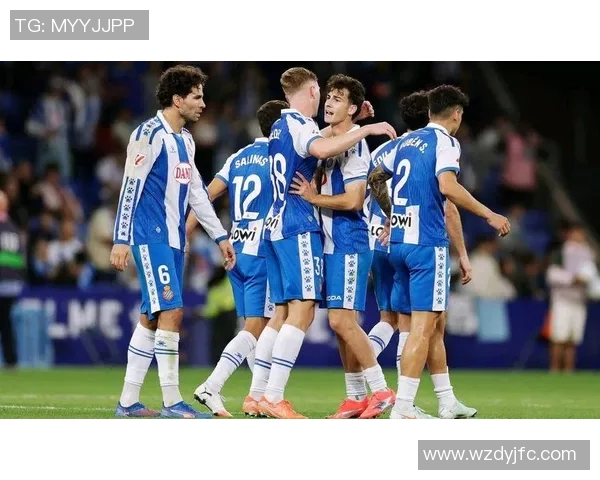 川崎前锋迎战广岛三箭争夺联赛积分巅峰对决即将上演